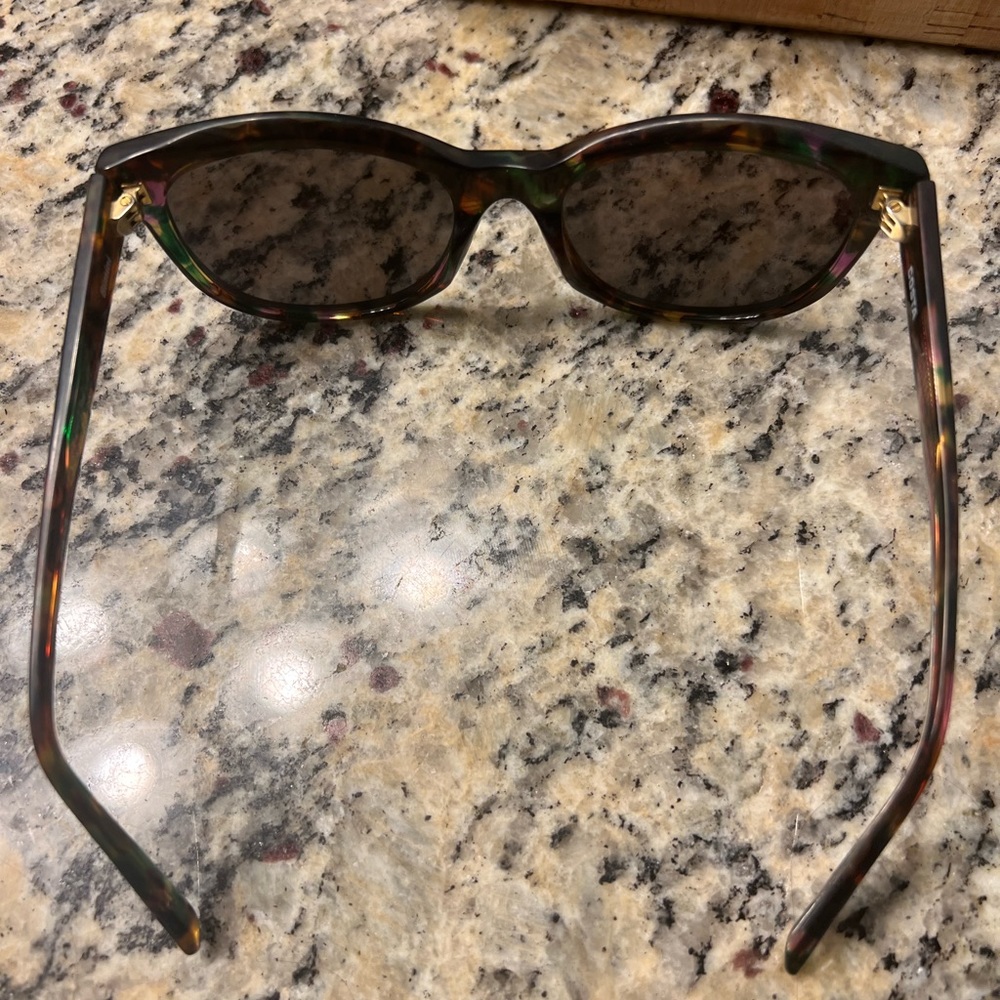Costa - Del Mar - Bimini - Gray Polarized Lens - Picture 6 of 11